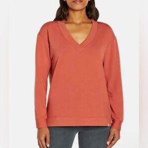 Orvis Women's Drop Shoulder V-Neck Sweater - Warm Orange. Size Large